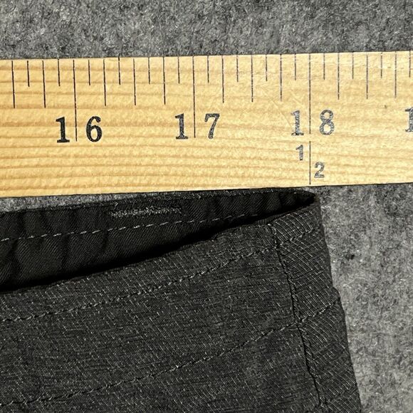 KUHL Amphibious Hybrid Shorts Men’s WAIST 36 TAG 38  Gray Hiking Outdoor Pockets - Picture 4 of 17